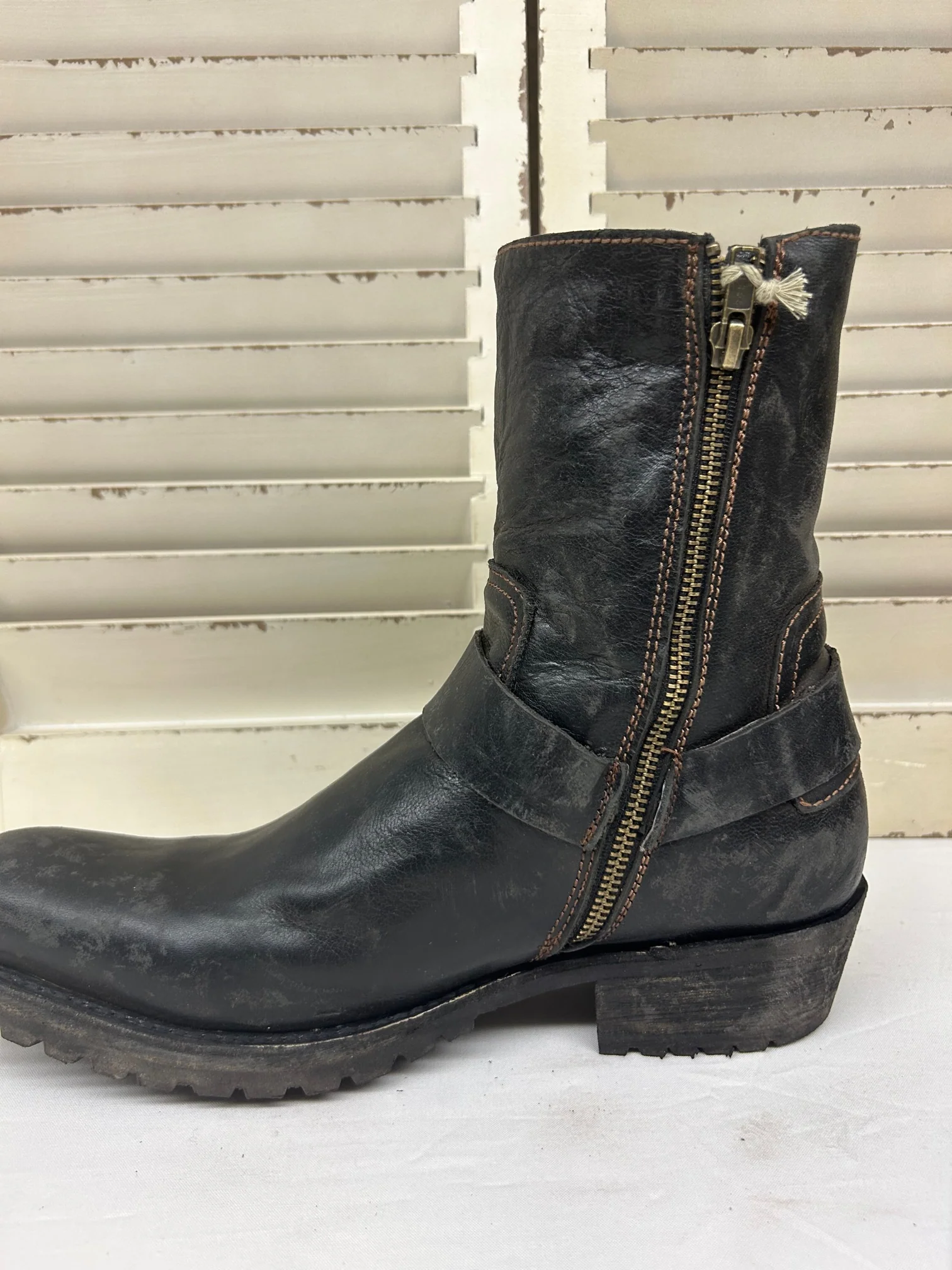 Liberty Black - 71108 Josh Black - Image 4